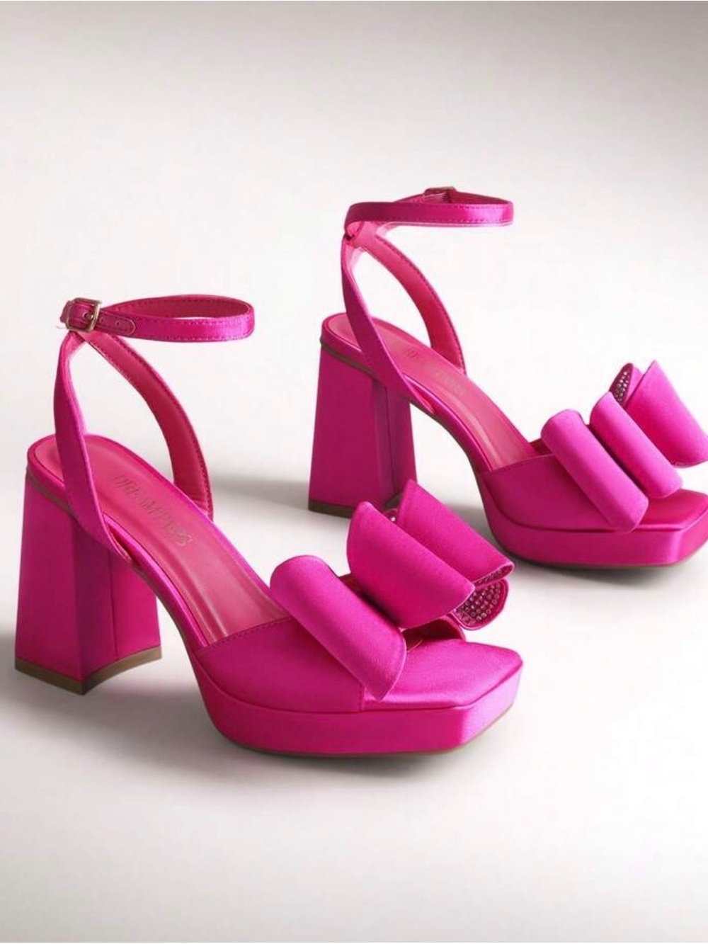 Hot Pink Bow Chunky Platform Block-Heel Sandals - Women's